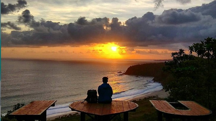 Aktivitas Menarik di Pantai Modangan