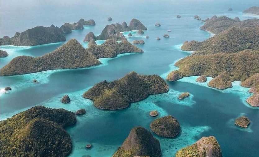 Foto Keindahan Pulau Raja Ampat