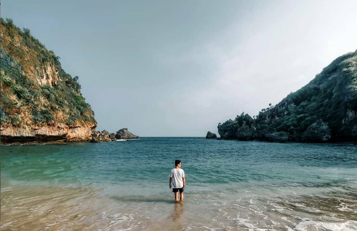 Foto Tempat Wisata Pantai Ngrenehan