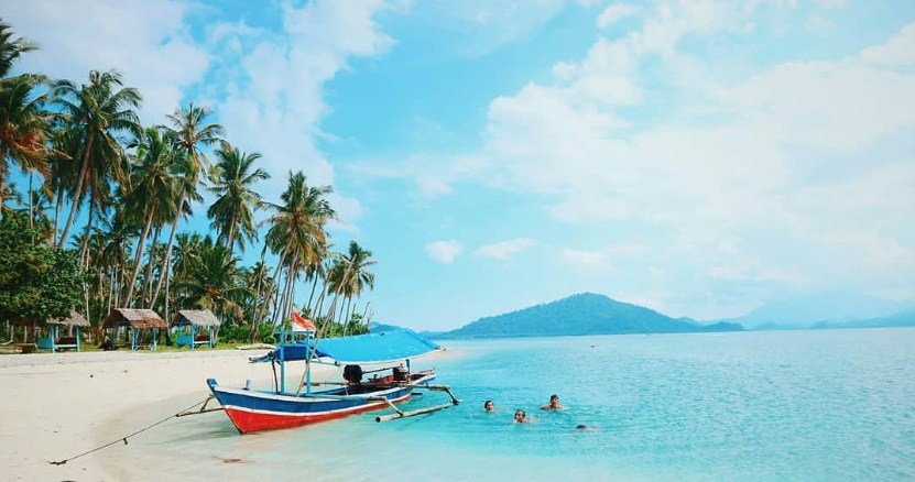 Pulau Mahitam