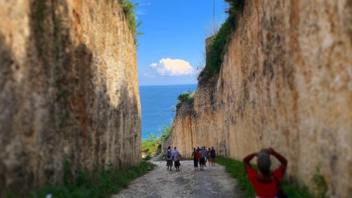 Rute Perjalanan Ke Pantai Nyang Nyang