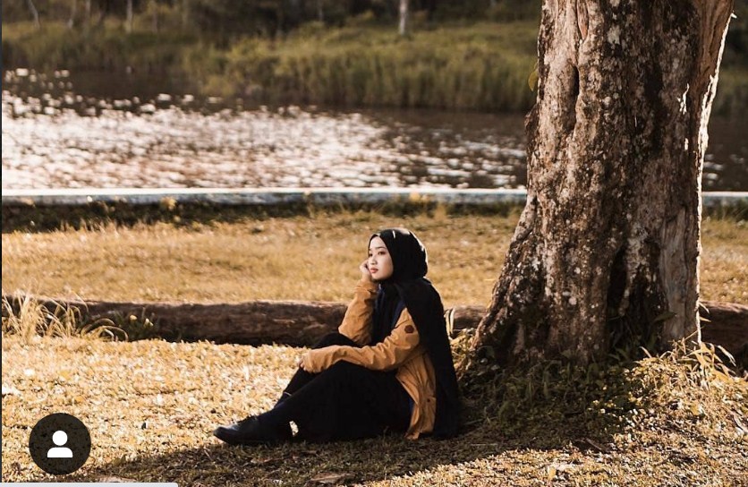 Spot Foto Menarik  di Danau Situ Gunung