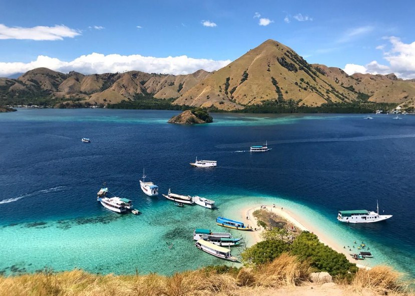 Tips Perjalanan Wisata Ke Pulau Kelor Flores