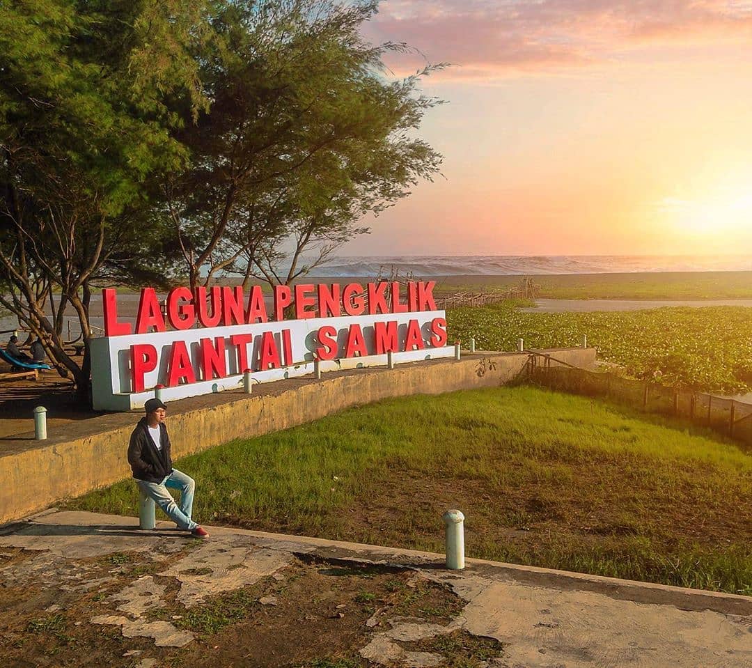 Daya Tarik Pantai Samas Daya Tarik Pantai Samas