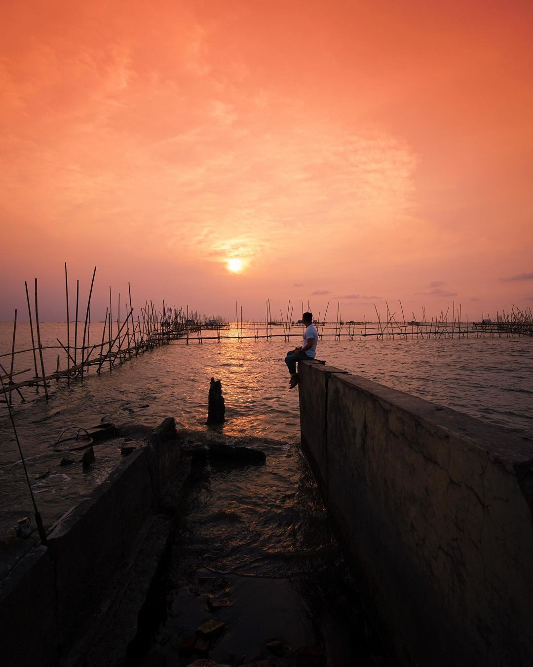 Fasilitas Pantai Tanjung Kait