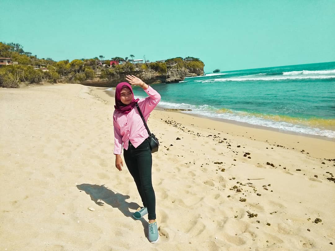 Fasilitas Pantai Watu Kodok 