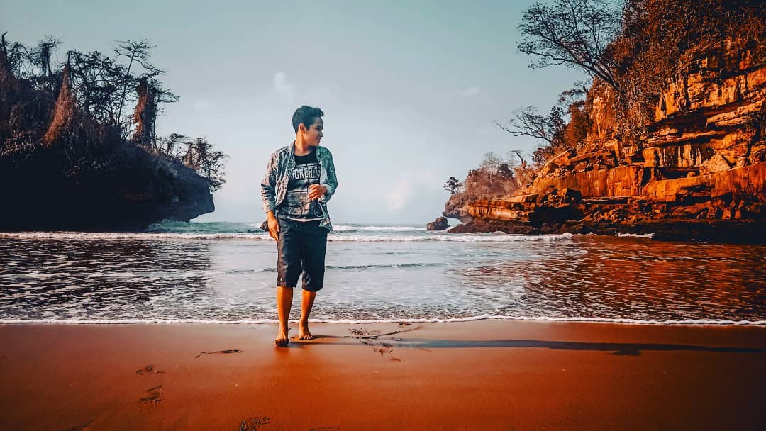 Foto Tempat Wisata Pantai Pelang